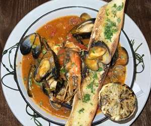 tuscan seafood stew